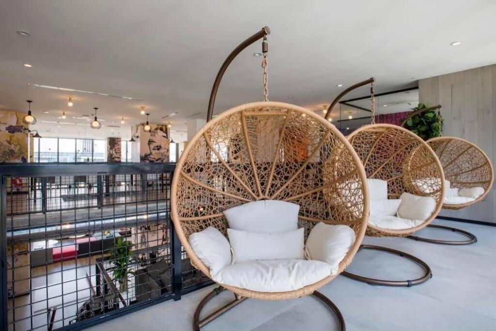 Ocean View With Balcony, Kitchen, Gym, Restaurants And Rooftop Pool * Miami